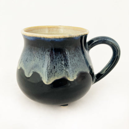 Bubbling Cauldron Mug | Black