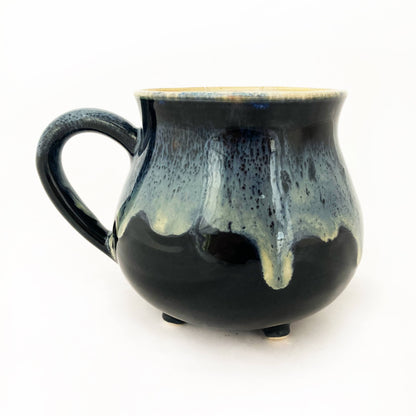 Bubbling Cauldron Mug | Black